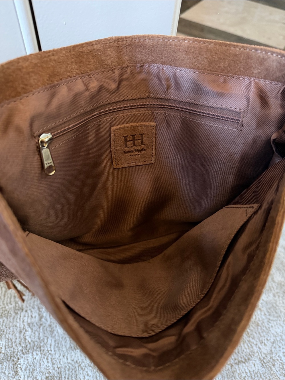 Haute Hippie Women's Tan Genuine Suede Eyelet Fringe Flap Envelope Crossbody Bag - Picture 6 of 7